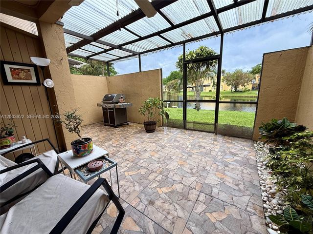 9251 NW 14th Ct 257, Pembroke Pines, FL 33024