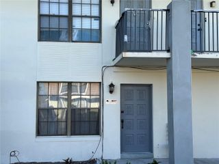 6077 VILLAGE CIRCLE 6077, Orlando, FL 32822