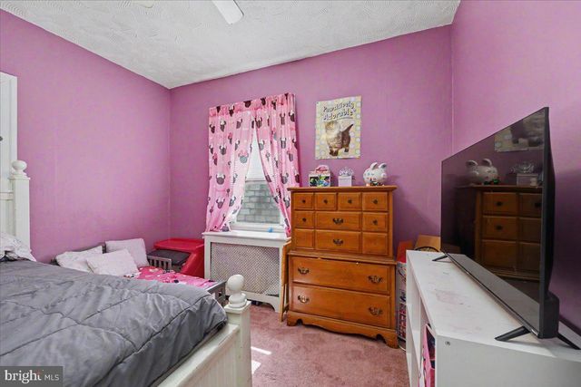 208 W 7TH AVE, Conshohocken, PA 19428