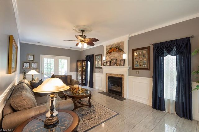 308 Cotswold Lane, King, NC 27021