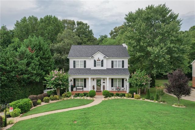 308 Cotswold Lane, King, NC 27021