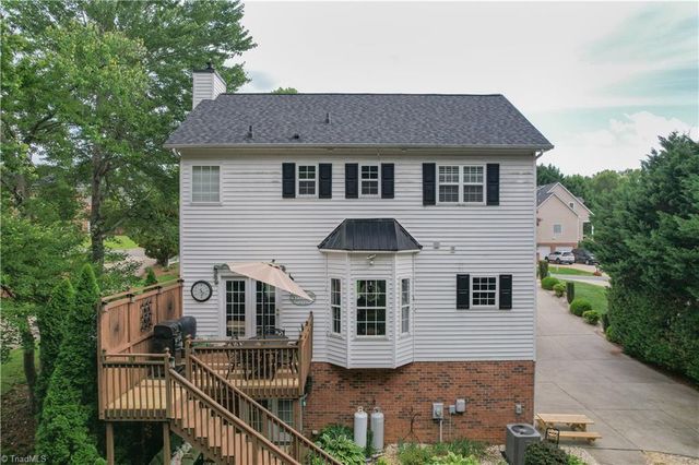 308 Cotswold Lane, King, NC 27021
