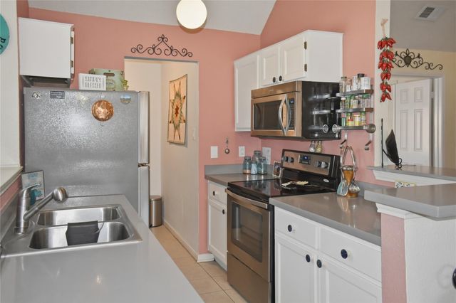 2300 Old Spanish Trail 2120, Houston, TX 77054