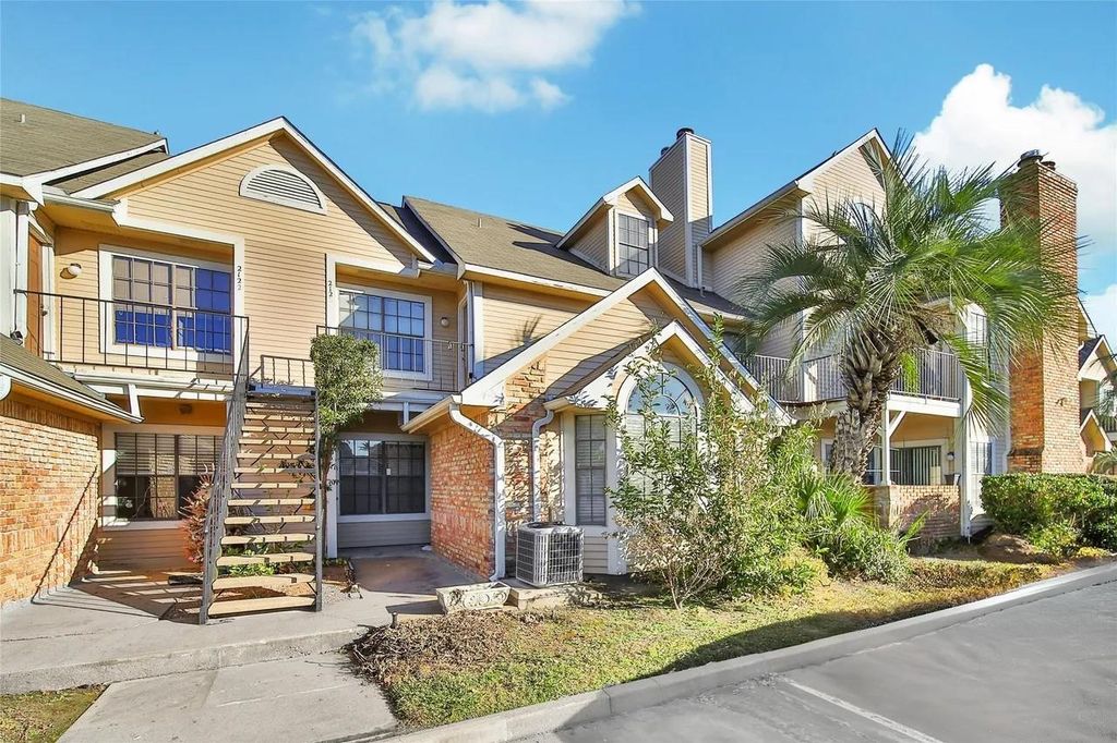 2300 Old Spanish Trail 2120, Houston, TX 77054
