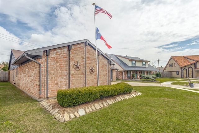 11439 Sageking Drive, Houston, TX 77089