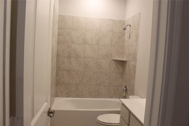 5010 Flanagan Drive, Forney, TX 75126