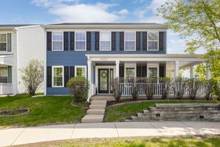 1022 Symphony Drive, Aurora, IL 60504