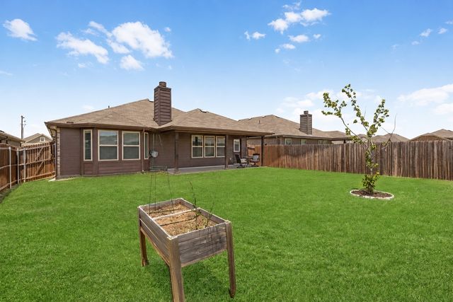 706 Presidio Street, Aubrey, TX 76227