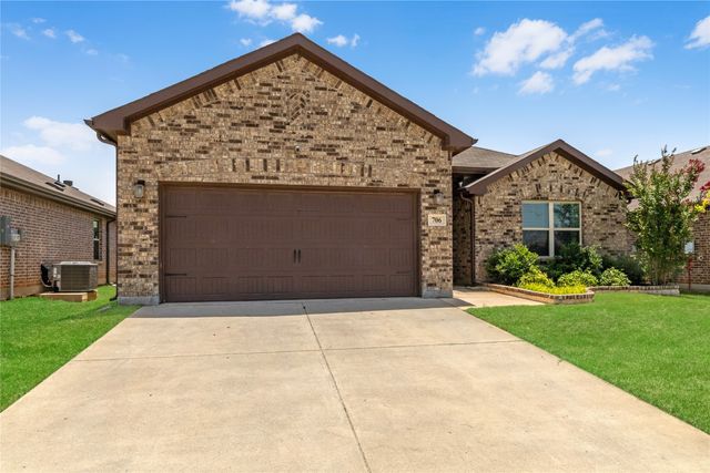 706 Presidio Street, Aubrey, TX 76227