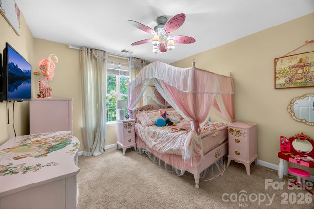 1314 Oak Leaf Lane, Salisbury, NC 28146