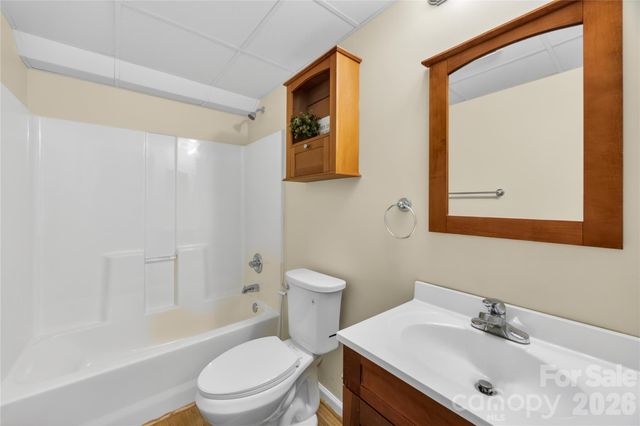 1314 Oak Leaf Lane, Salisbury, NC 28146