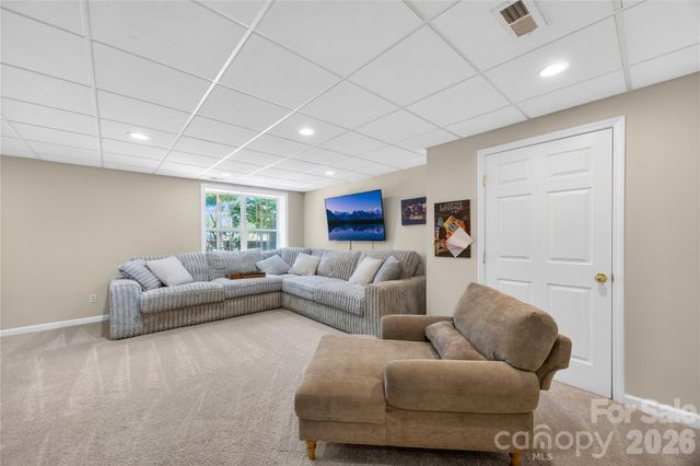 1314 Oak Leaf Lane, Salisbury, NC 28146