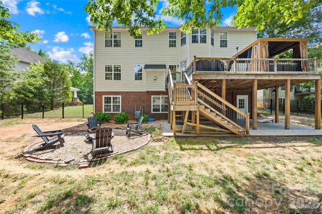 1314 Oak Leaf Lane, Salisbury, NC 28146