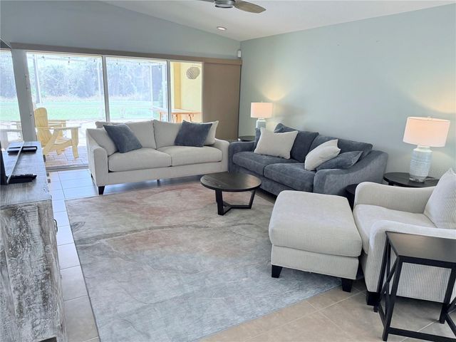 2121 BURGOS DRIVE, Sarasota, FL 34238