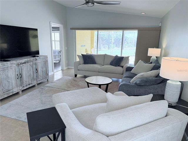 2121 BURGOS DRIVE, Sarasota, FL 34238