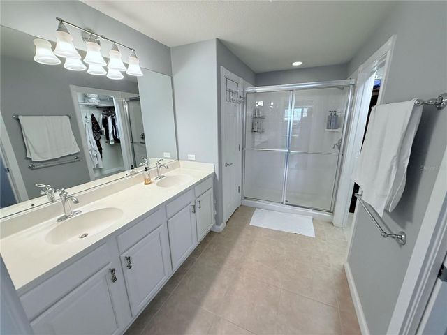 2121 BURGOS DRIVE, Sarasota, FL 34238