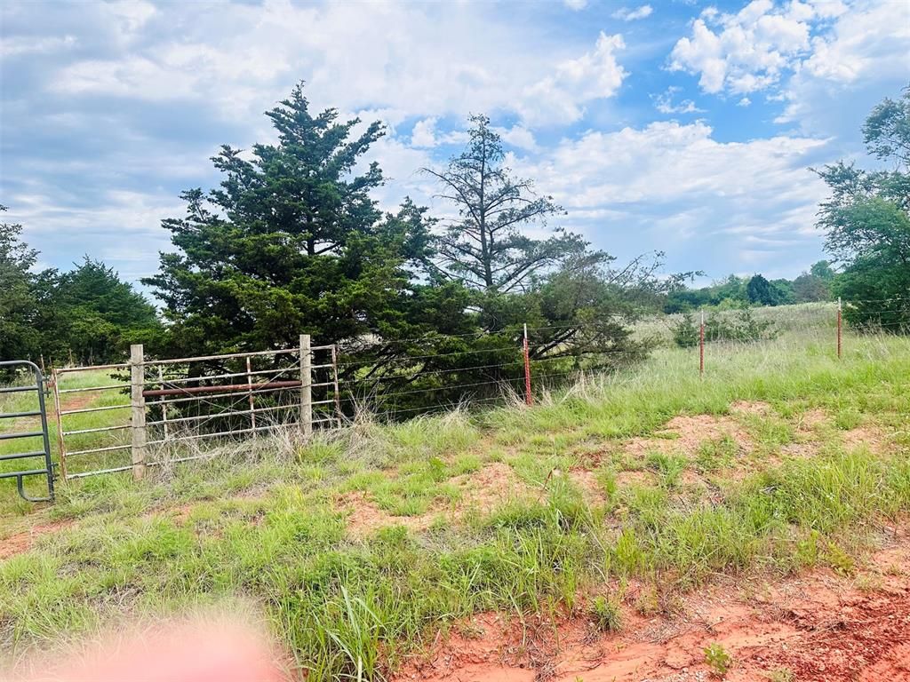 21115 NE 146 Street, Luther, OK 73054