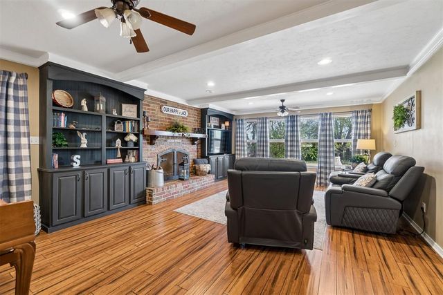 5905 S Burnham Place, Oklahoma City, OK 73132