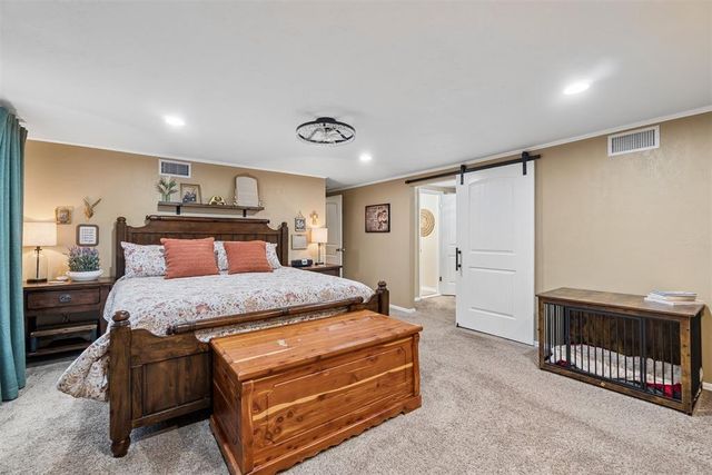 5905 S Burnham Place, Oklahoma City, OK 73132