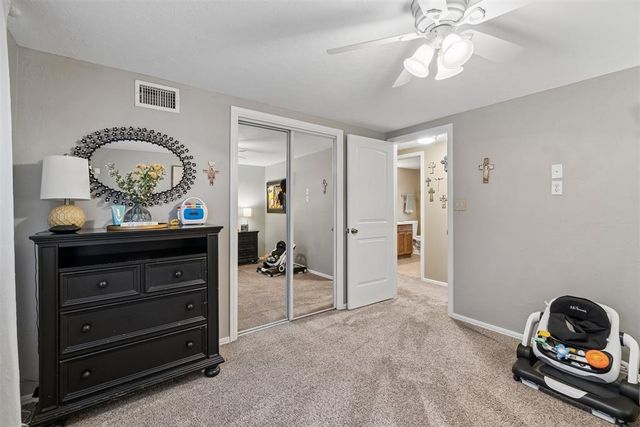 5905 S Burnham Place, Oklahoma City, OK 73132