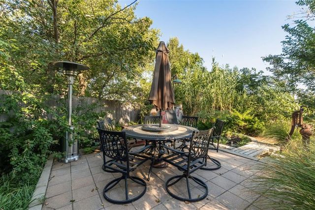 5905 S Burnham Place, Oklahoma City, OK 73132