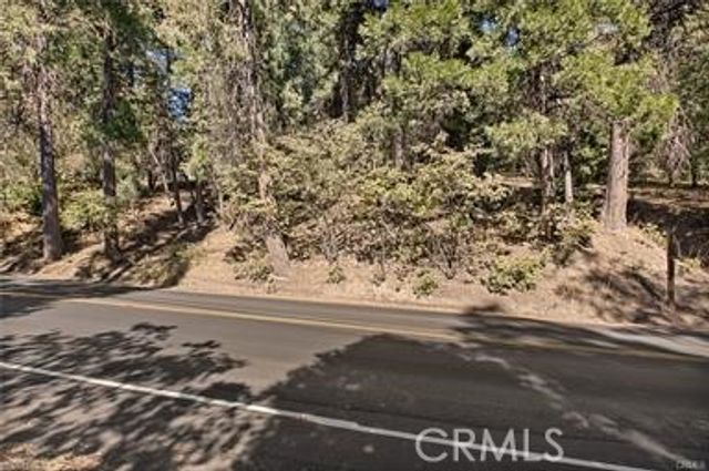0 Ca-189, Twin Peaks, CA 92391