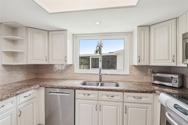 1714 SPRINGDALE DRIVE, Holiday, FL 34691