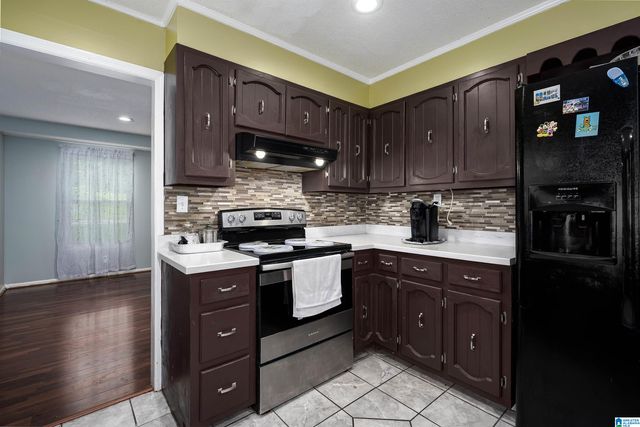 500 2ND TERRACE, Pleasant Grove, AL 35127
