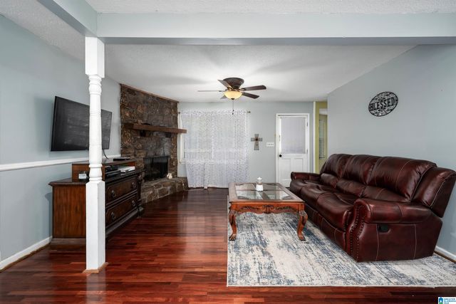 500 2ND TERRACE, Pleasant Grove, AL 35127