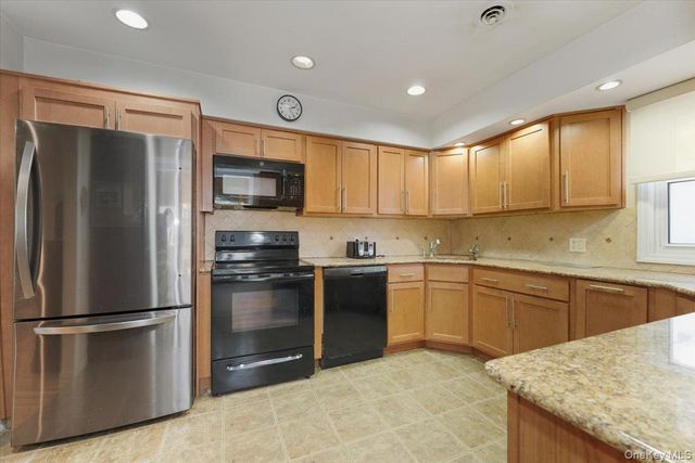 504 Cedarwood Drive, Cedarhurst, NY 11516