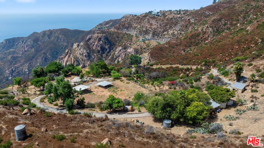 1301 Via Taz, Malibu, CA 90265 — photo 2