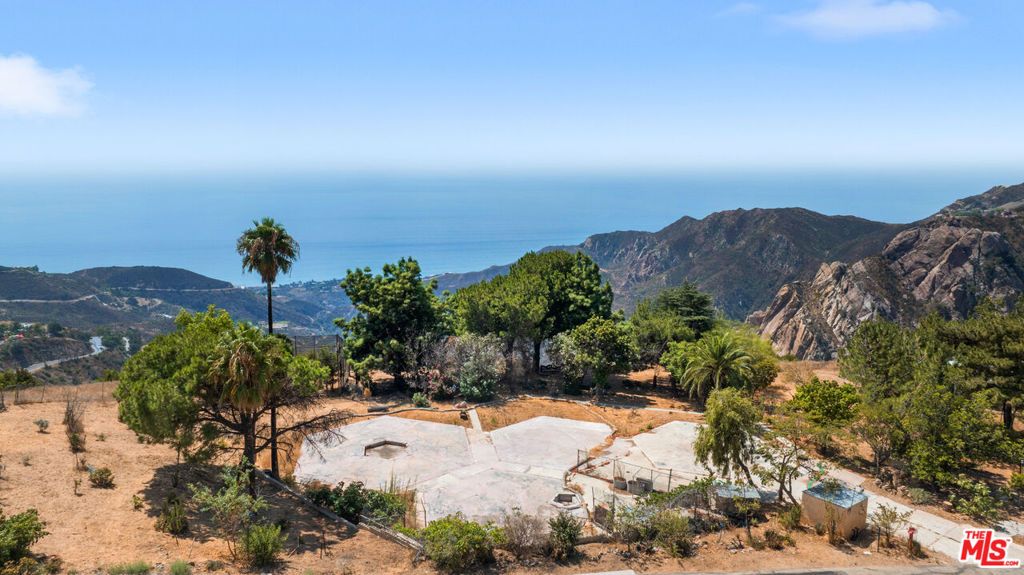 1301 Via Taz, Malibu, CA 90265 — photo 4