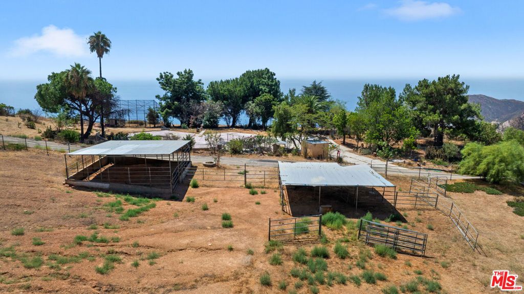1301 Via Taz, Malibu, CA 90265 — photo 5