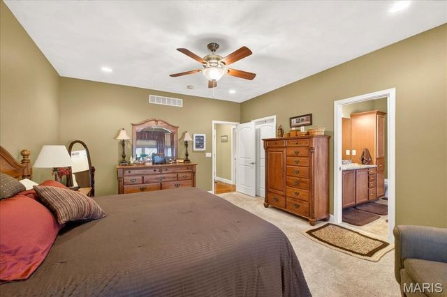 2108 Tuscany Ridge Court, Maryville, IL 62062