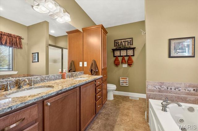 2108 Tuscany Ridge Court, Maryville, IL 62062