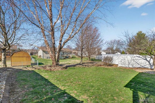 2108 Tuscany Ridge Court, Maryville, IL 62062