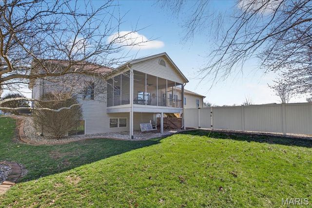 2108 Tuscany Ridge Court, Maryville, IL 62062