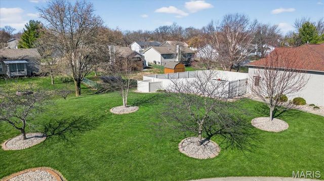 2108 Tuscany Ridge Court, Maryville, IL 62062