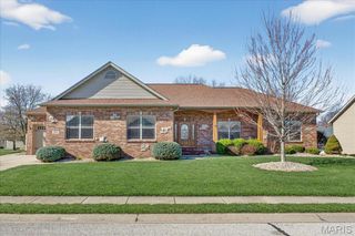 2108 Tuscany Ridge Court, Maryville, IL 62062