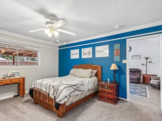 5110 Geneva Drive, Friendswood, TX 77546