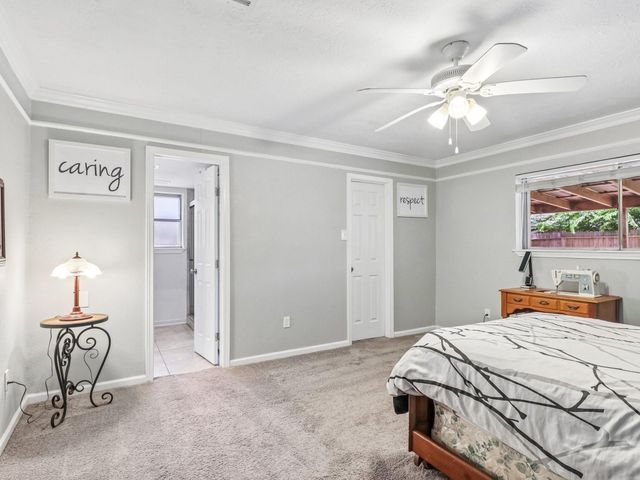 5110 Geneva Drive, Friendswood, TX 77546