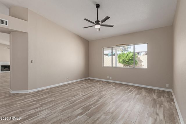 7214 W COLUMBINE Drive, Peoria, AZ 85381