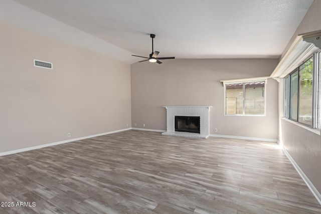 7214 W COLUMBINE Drive, Peoria, AZ 85381