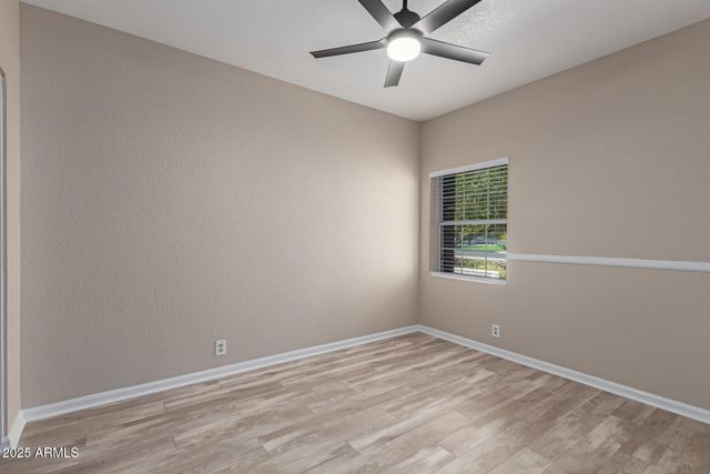 7214 W COLUMBINE Drive, Peoria, AZ 85381