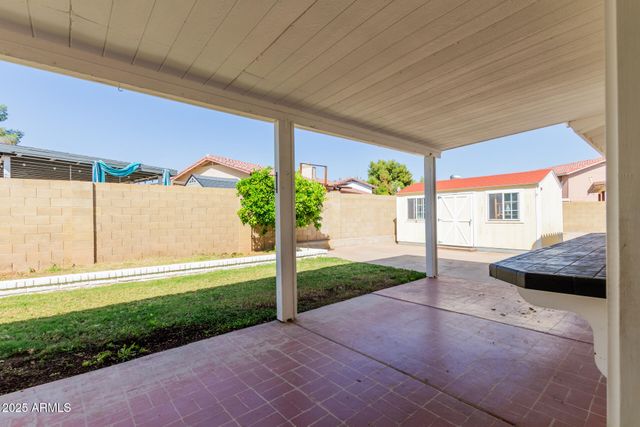 7214 W COLUMBINE Drive, Peoria, AZ 85381