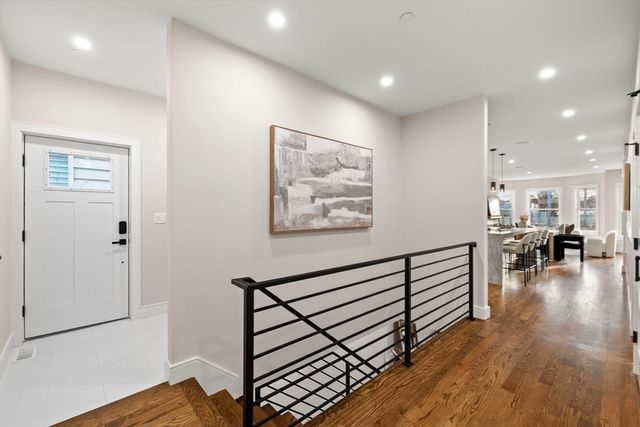 555 Somerville Ave 1, Somerville, MA 02143