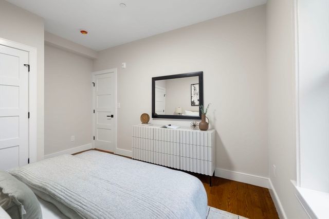 555 Somerville Ave 1, Somerville, MA 02143