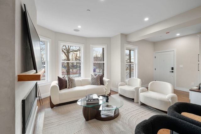 555 Somerville Ave 1, Somerville, MA 02143