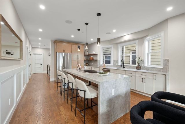 555 Somerville Ave 1, Somerville, MA 02143