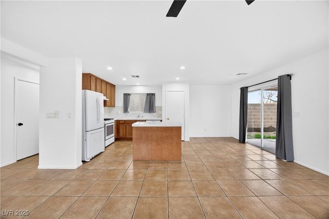 6374 Cactus Dahlia Street, Las Vegas, NV 89141